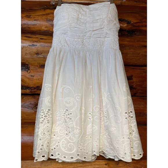 Sequin Hearts Dresses & Skirts - NWT White Strapless Dress by Sequin Hearts Jr Size‎ 5